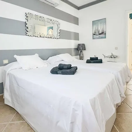 Isla Bonita Playa Blanca (Lanzarote)